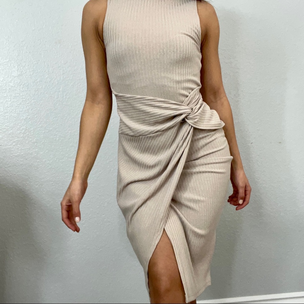 Oatmeal Cream Knit Midi Sleeveless Sweater Dress with Slit XS - Picture 4 of 7